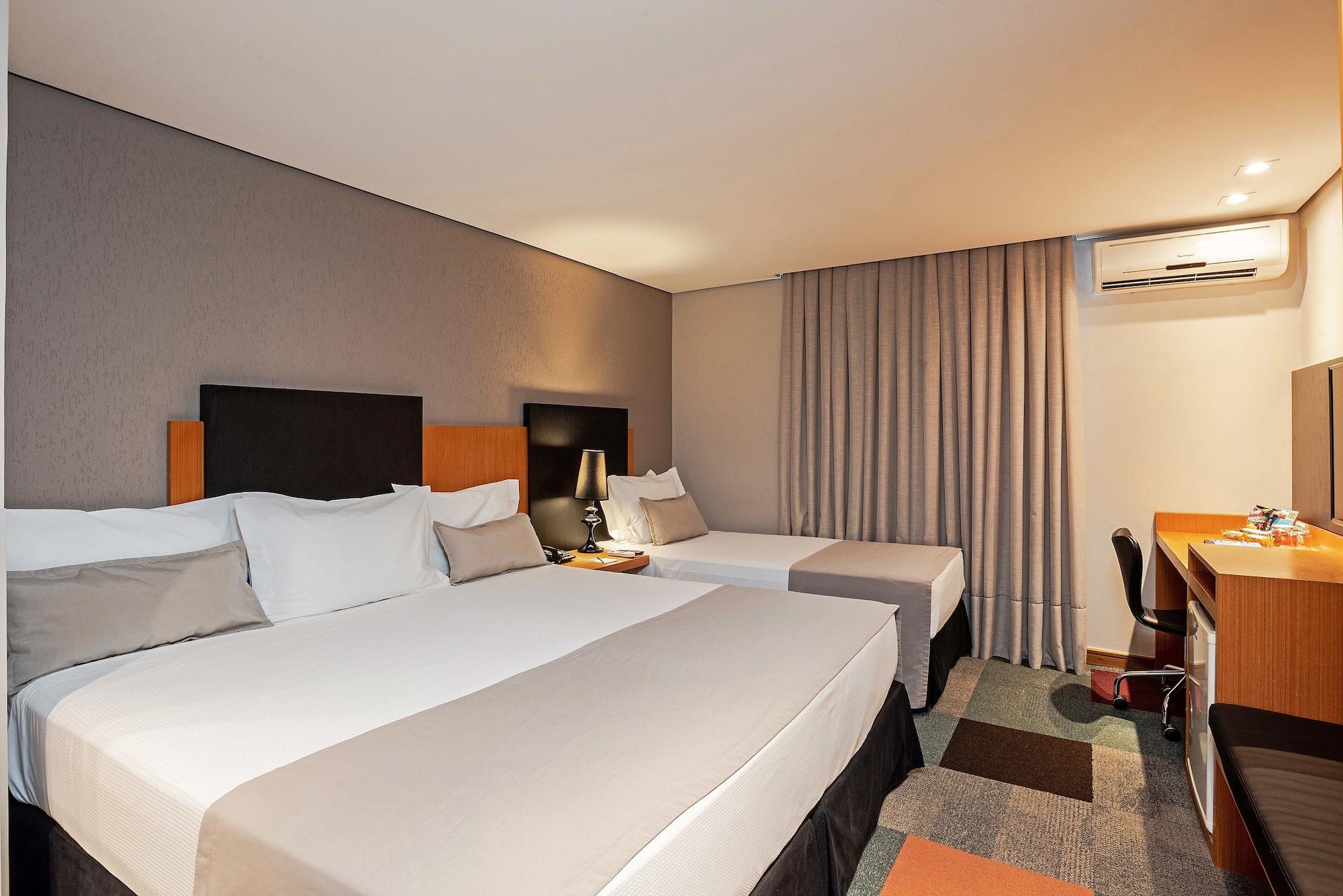 Slaviero Batel Hotel